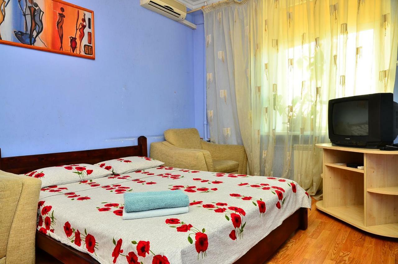 Bolshaya Vasilkovskaya 12 Apartment เคียฟ ภายนอก รูปภาพ