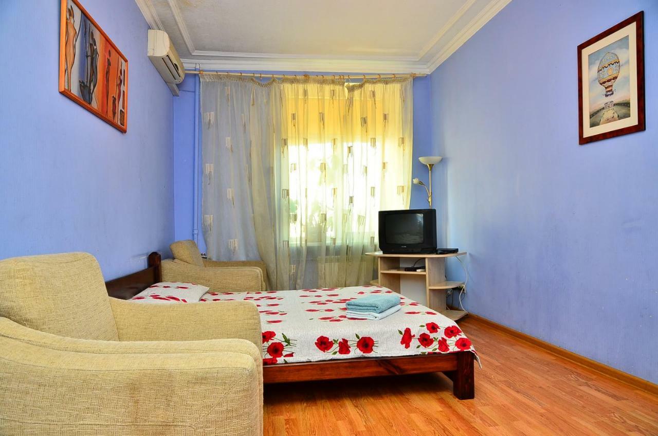 Bolshaya Vasilkovskaya 12 Apartment เคียฟ ภายนอก รูปภาพ